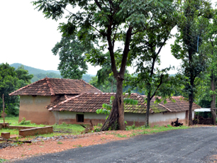 Mundari Village